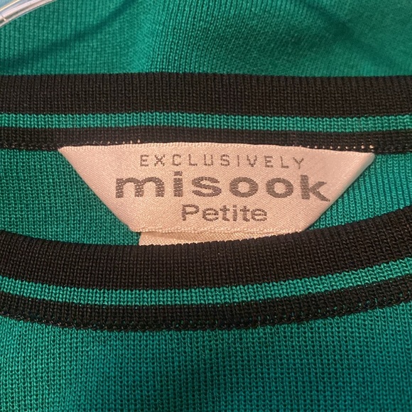 Misook Green Short Sleeve Top Small - Picture 2 of 2
